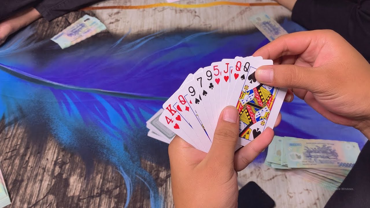 Cách đọc bài đối thủ trong phỏm Kubet nâng cao khả năng chiến thắng